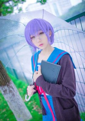日韩女星海边晒太阳_BD天堂在线